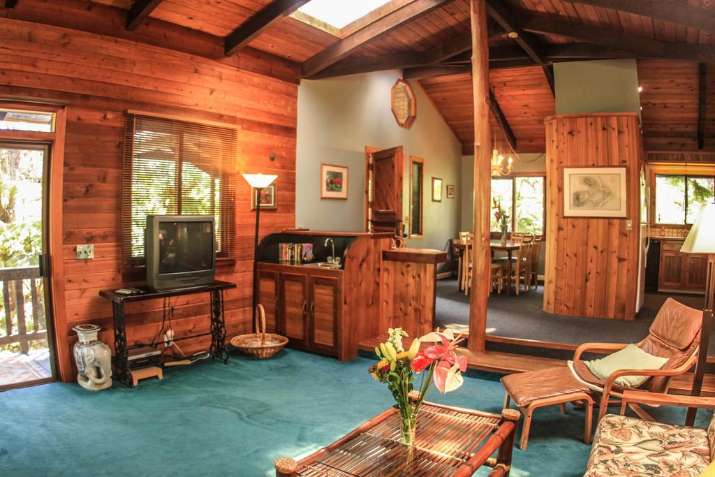 Volcano Village Lodge Quarto foto
